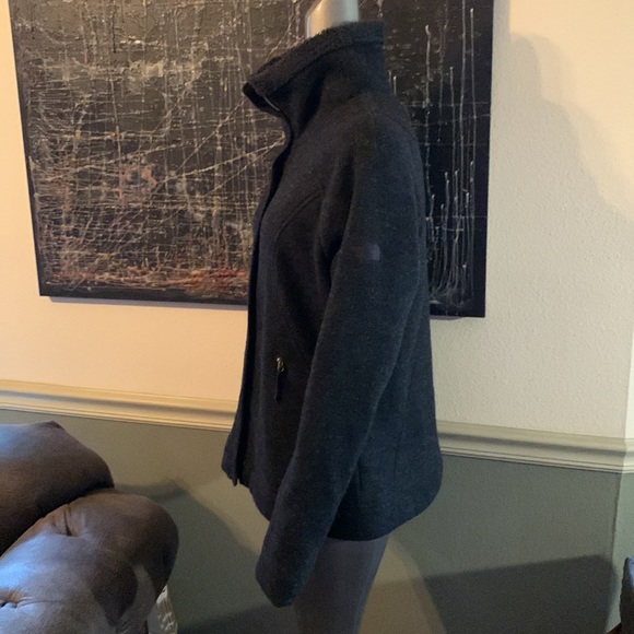 The North Face Wool Blend Faux Fur Fleece Lined Jacket - Picture 3 of 12